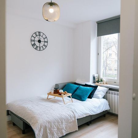 Warsaw Ochota - Top Location, Park&Tram Nearby - By Rentujemy Ngoại thất bức ảnh